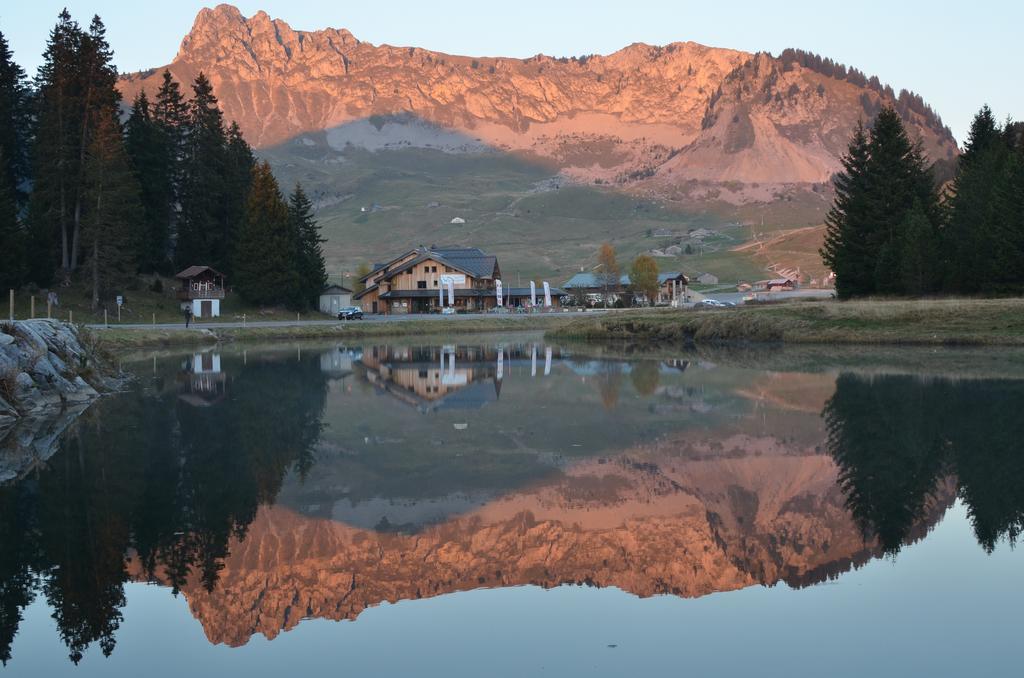 Chalet Hotel Vaccapark Ле-Пра-де-Ліс Екстер'єр фото